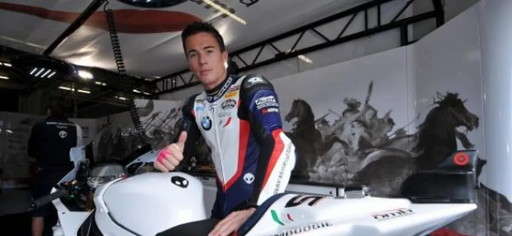 James Toseland si ritira dalle corse. Infortunio al polso impossibile da recuperare