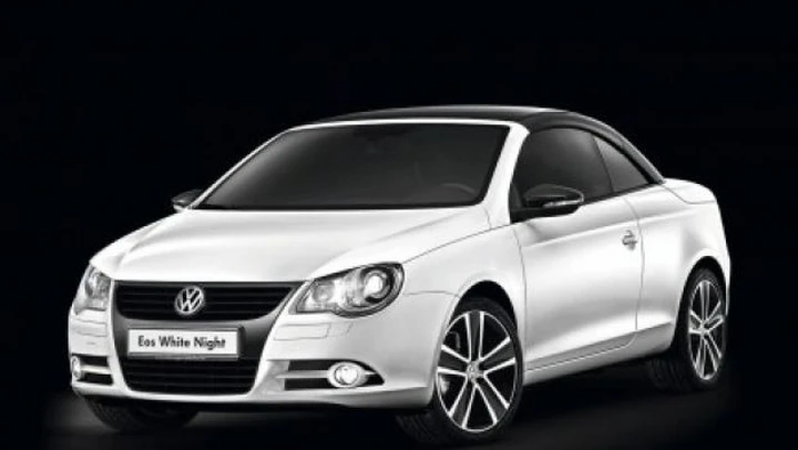Volkswagen Eos, avvicendamento tra i sei cilindri: il 3.2 viene sostituito dal 3.6