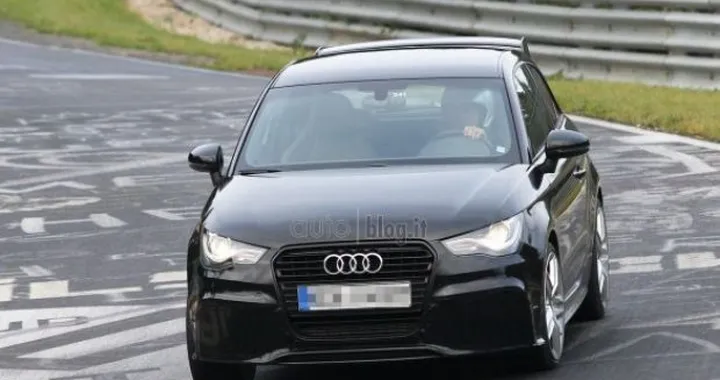 Foto spia Audi RS1