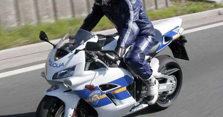 CBR1000RR in dotazione alla polizia croata - Foto