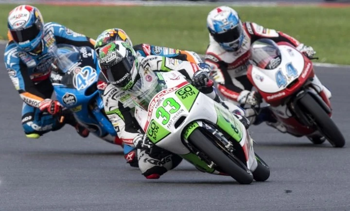 Moto3 Silverstone 2014: Rins vince allo sprint su Marquez e Bastianini