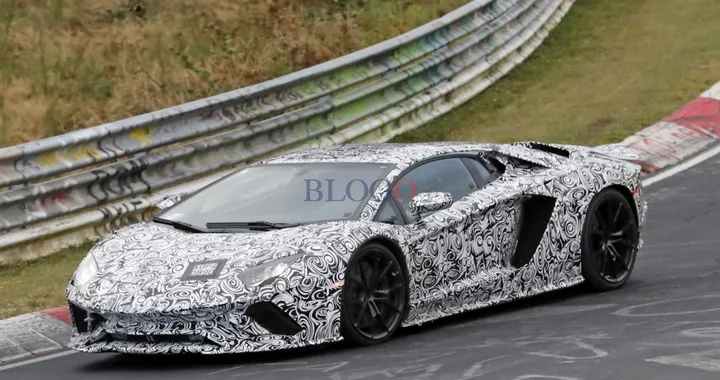 Lamborghini Aventador Facelift: foto spia al Nurburgring