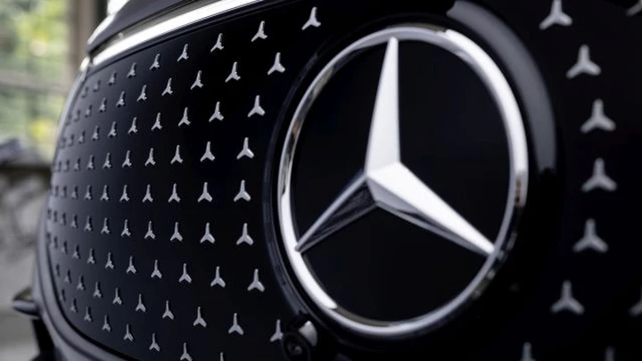 Mercedes annuncia il piano industriale più grande di sempre: 18 modelli