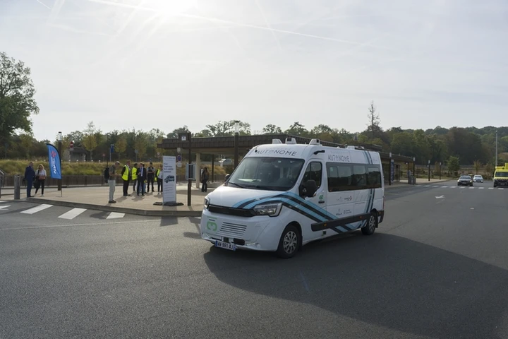 Queste navette viaggiano da sole in autostrada: hanno già percorso 40.000 km