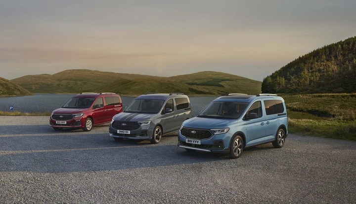 Ford Tourneo Connect 2022: la nuova generazione della multispazio