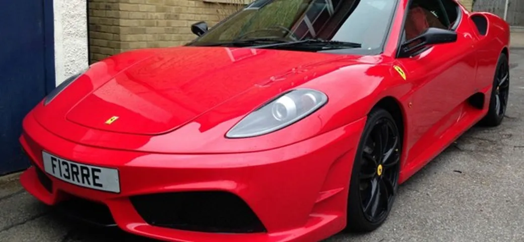 Ferrari 430 Scuderia Replica: l'ultimo lavoro dei falsari