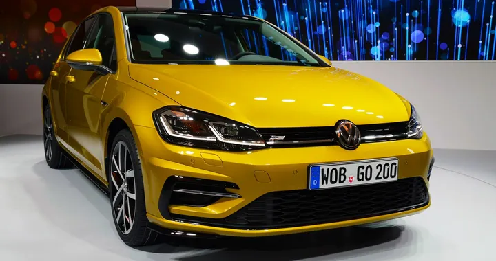 Nuova Volkswagen Golf 2017: foto, video e caratteristiche del facelift