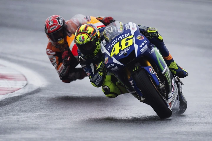 MotoGP Silverstone, Rossi anche “re” della pioggia
