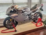 Un pezzo da museo: l'MV Agusta F4 750S EVO2 con 13 km in perfette condizioni