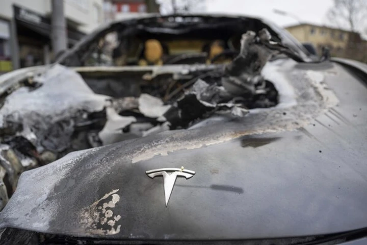 Tesla, il 50% delle vetture è vittima di atti di vandalismo