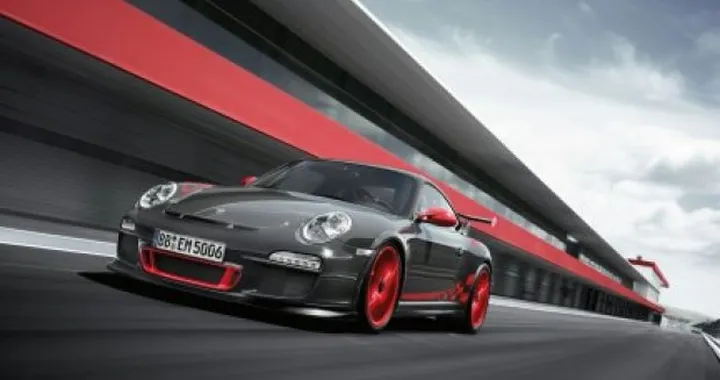 Porsche: una GT3 RS da 500 Cv