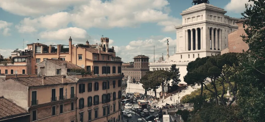 Roma accelera sulla mobilità elettrica: 40.000 vetture ottengono l'accesso alla ZTL