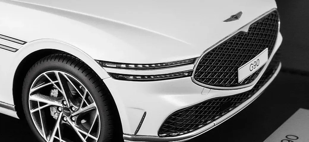 Genesis G90 propone la sua berlina 1.000 euro: è un modellino