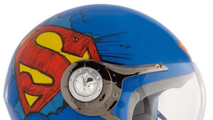Caschi Jet AXO Glory WB dedicati ai Cartoon