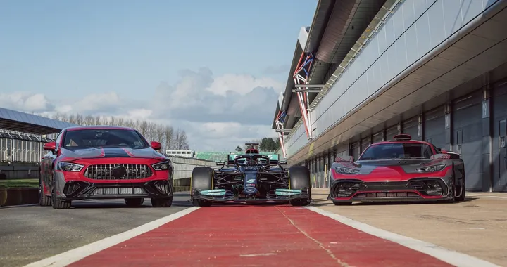 Mercedes-AMG GT4: in arrivo la nuova versione GT73e