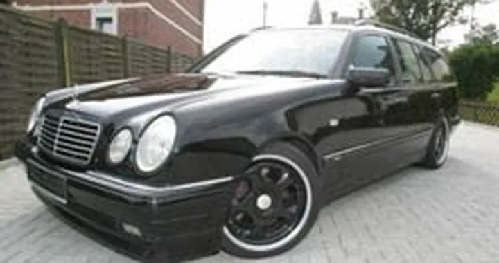All'asta la E65 Brabus guidata da Michael Schumacher