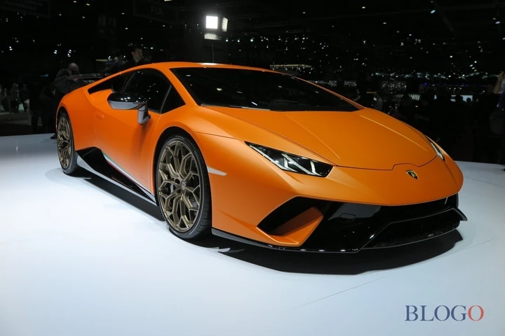 Lamborghini Huracan Performante al Salone di Ginevra 2017 Live [Video]