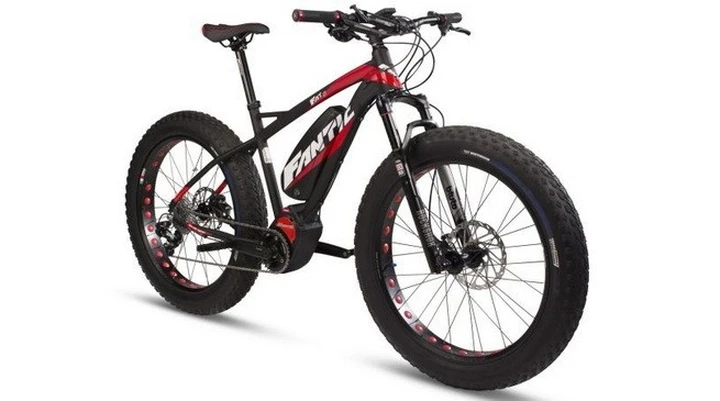 Fantic lancia la sua Fat Bike elettrica [Video]