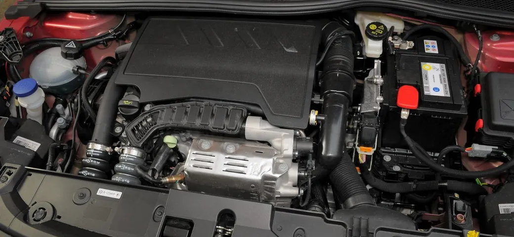 Prosegue la class action contro Stellantis per il motore 1.2 PureTech: come sta andando?