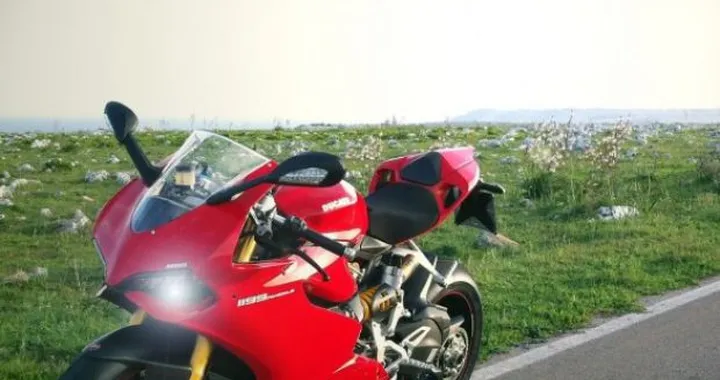 Ducati 1199 Panigale S ABS 2012: il Vostro test