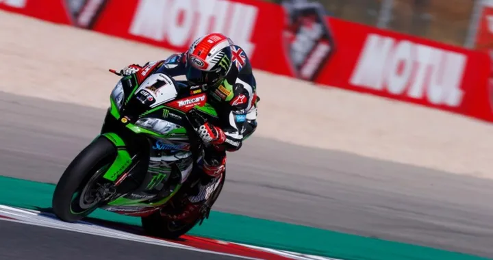 SBK: a Portimao Rea è più forte anche nei test. Sorpresa Razgatlioglu