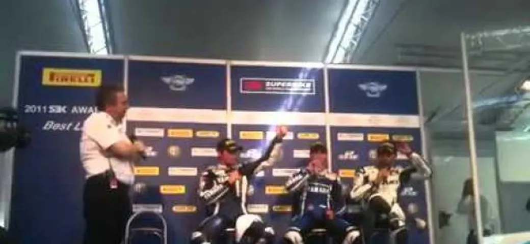 WSBK: il Paddock Show dopo gara2 /video