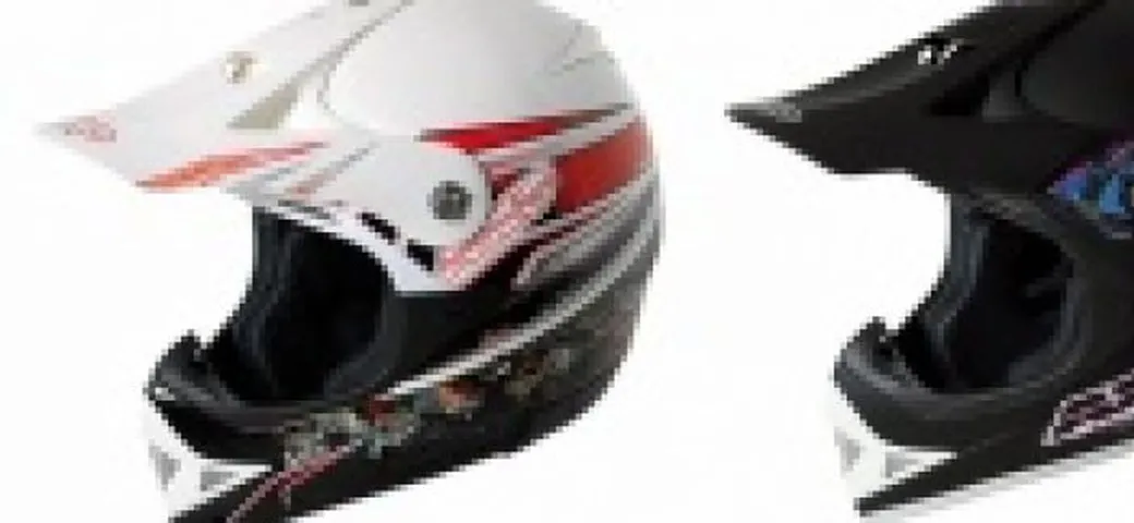 AXO Casco Cross Supreme