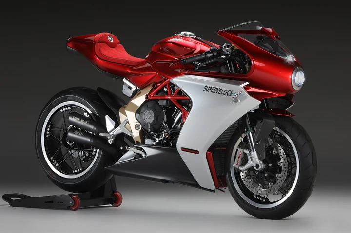 MV Agusta è 