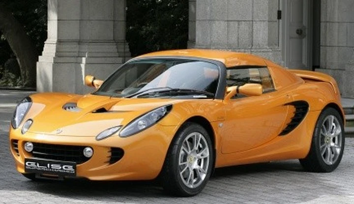 Lotus Elise SC da 220 CV
