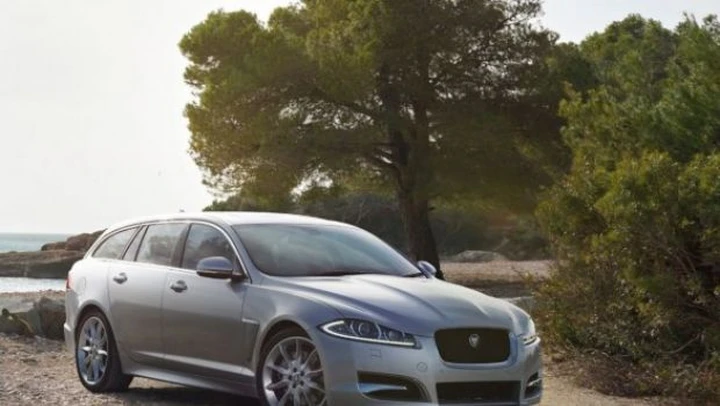 Jaguar XF Sportbrake: primo contatto con la familiare del Giaguaro