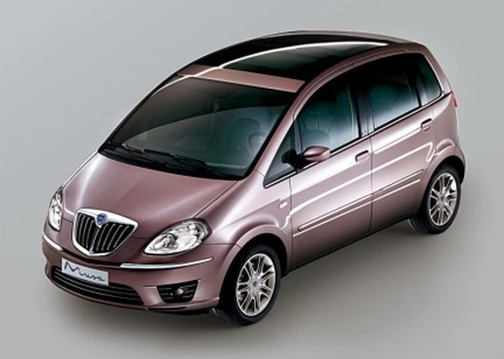 Svelato il restyling della Lancia Musa