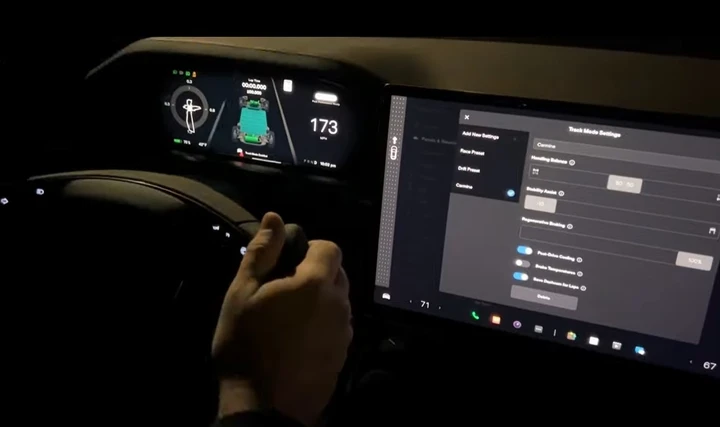 Tesla Model S Plaid: da 0 a 277 km/h in 17 secondi [Video]