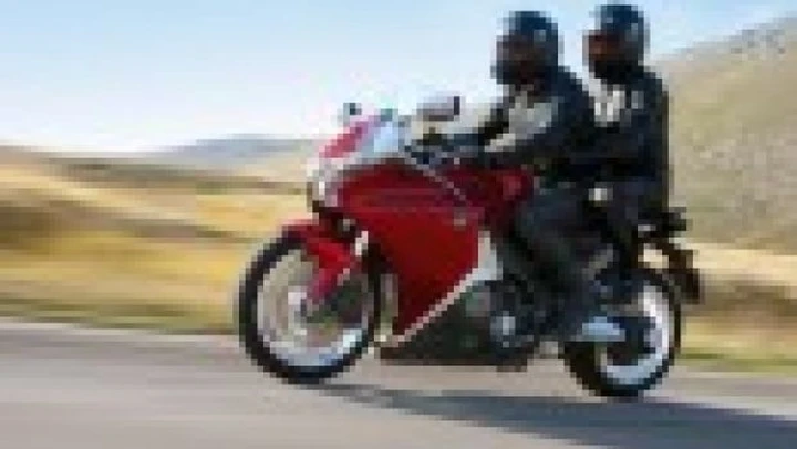 Video promo Honda VFR1200F