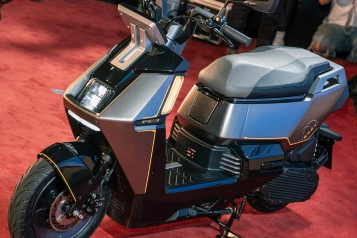 SYM PE3: lo scooter ibrido che mette fine all’ansia da ricarica