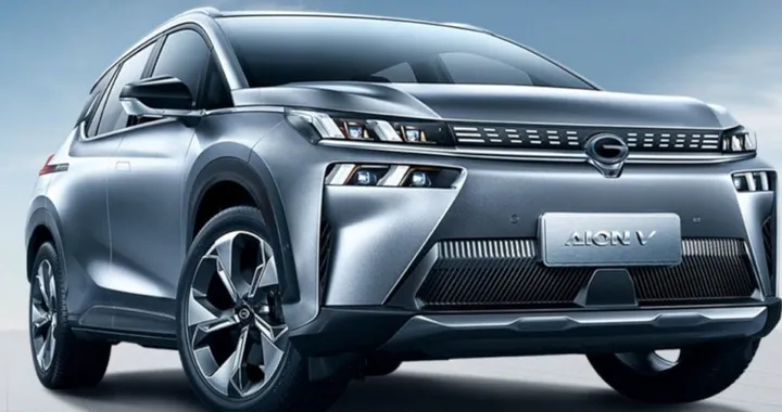 Gac Aion V: il SUV cinese con batterie al grafene si ricarica all’80% in appena 8 minuti