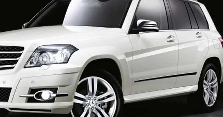 Mercedes GLK: ecco gli accessori Monochrome Collection