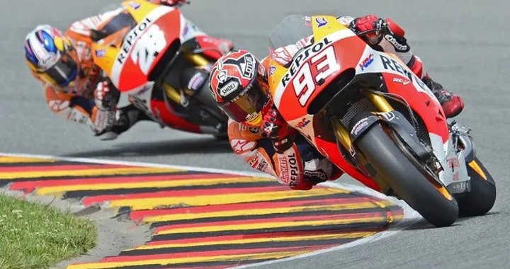 MotoGP: Red Bull sponsor delle Honda ufficiali dal 2015