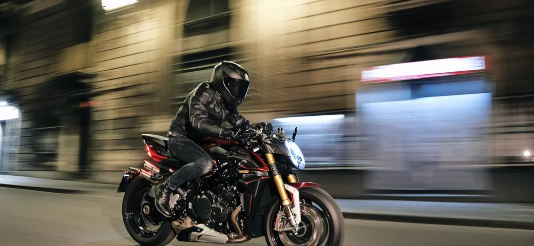 MV Agusta Brutale 1000 RR 2021, più affilata e più facile: foto e caratteristiche