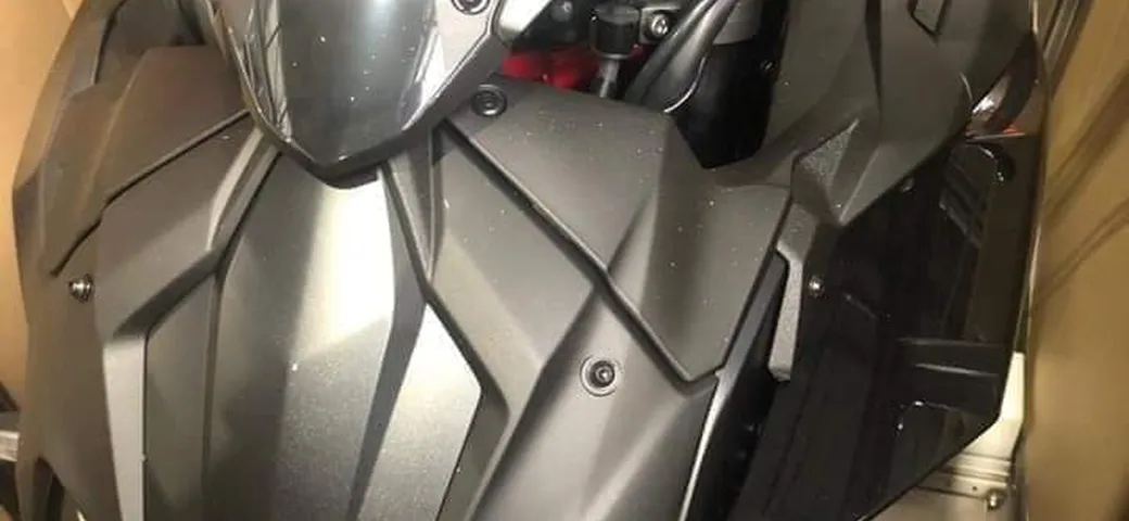 EICMA 2019, Kawasaki: ecco le foto della nuova Z H2 sovralimentata