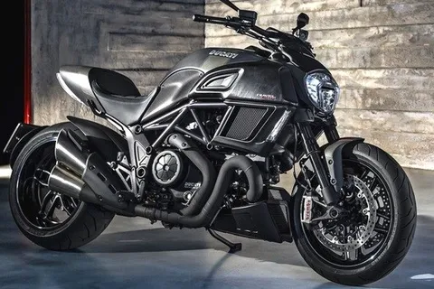 Ducati diavel dark 2016 best sale