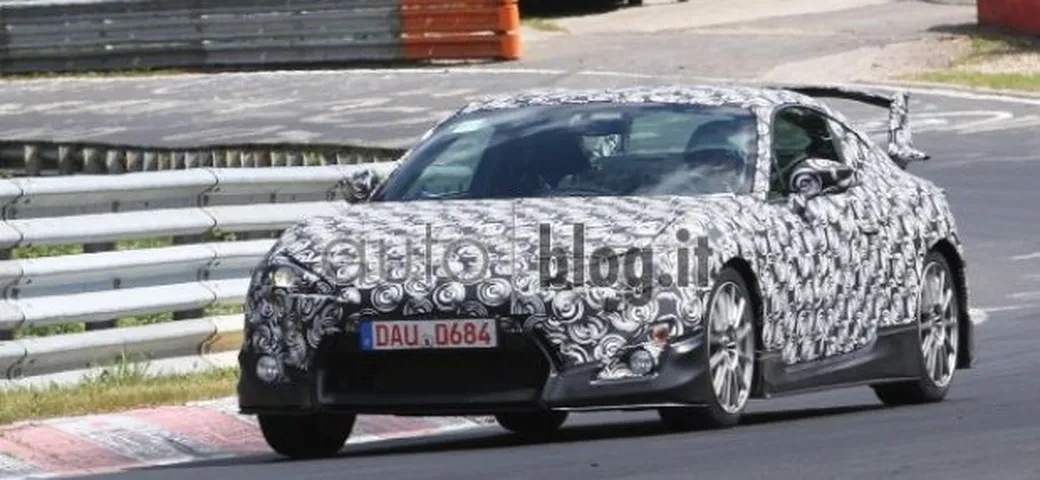 Toyota FT-86: pensata per veri appassionati ?