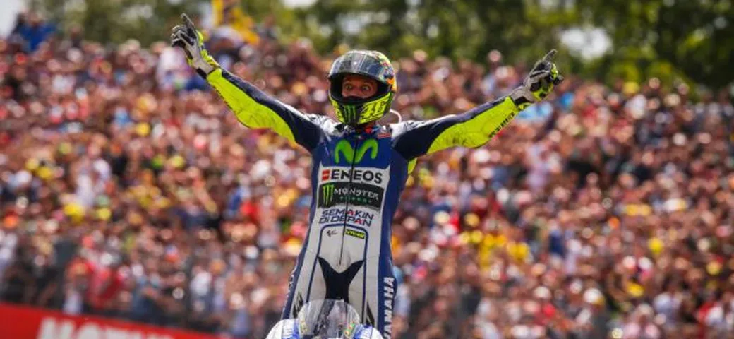 Pagelle MotoGP Assen 2015: la lezione di Valentino Rossi, il “Prof”