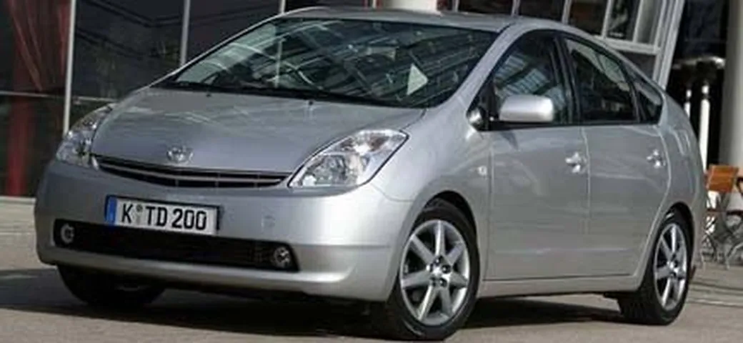 Toyota Prius: anche troppo sicura sulla neve?