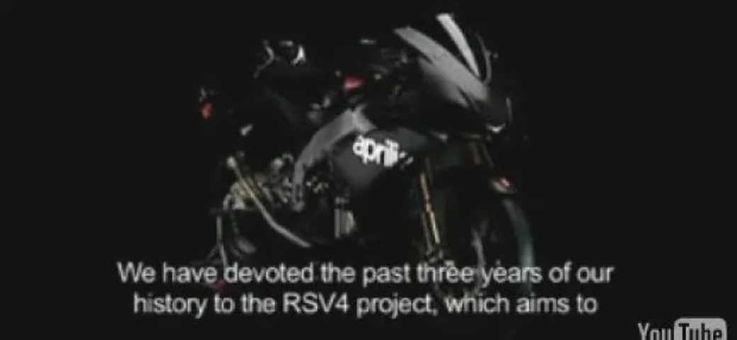 Aprilia RSV4: la parola ai protagonisti in pista e fuori