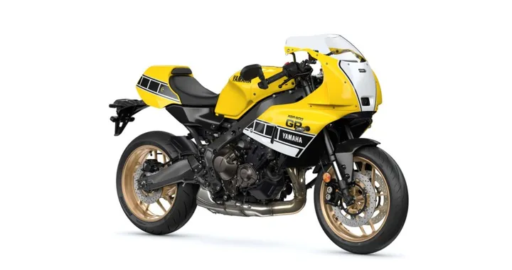 XSR900 GP 2026: la Yamaha che celebra King Kenny Roberts