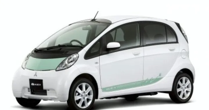 Mitsubishi I-Miev: i primi 25 esemplari di serie arrivano in Inghilterra