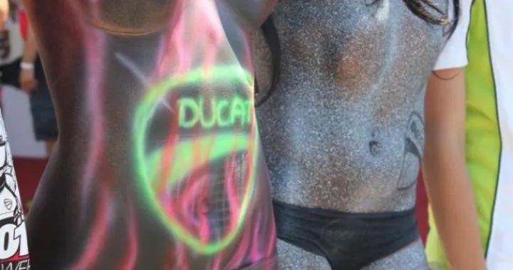 WDW 2012: una seconda mano di ...Body Painting