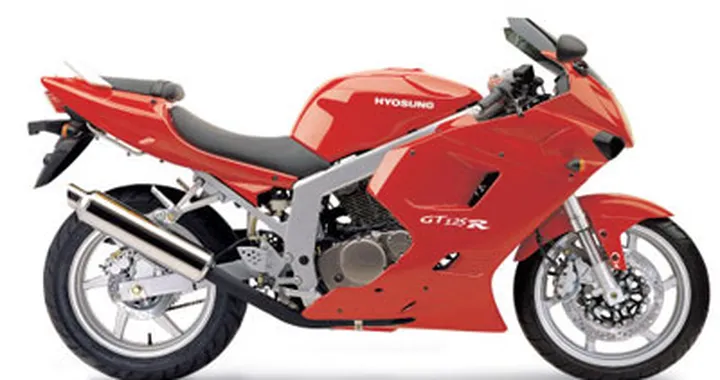 Hyosung GT 125 R bicilindrico