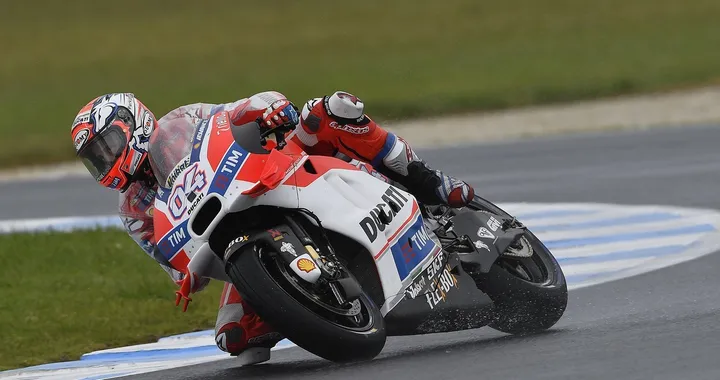 Australia, Dovizioso 5°: "buon inizio con la pioggia"