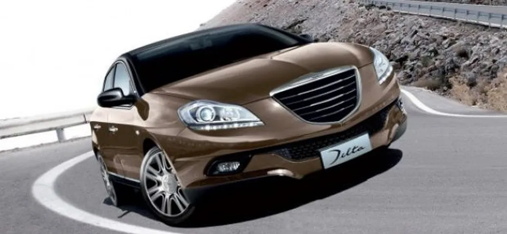 Chrysler 100: ne deriverà una nuova hatchback Lancia
